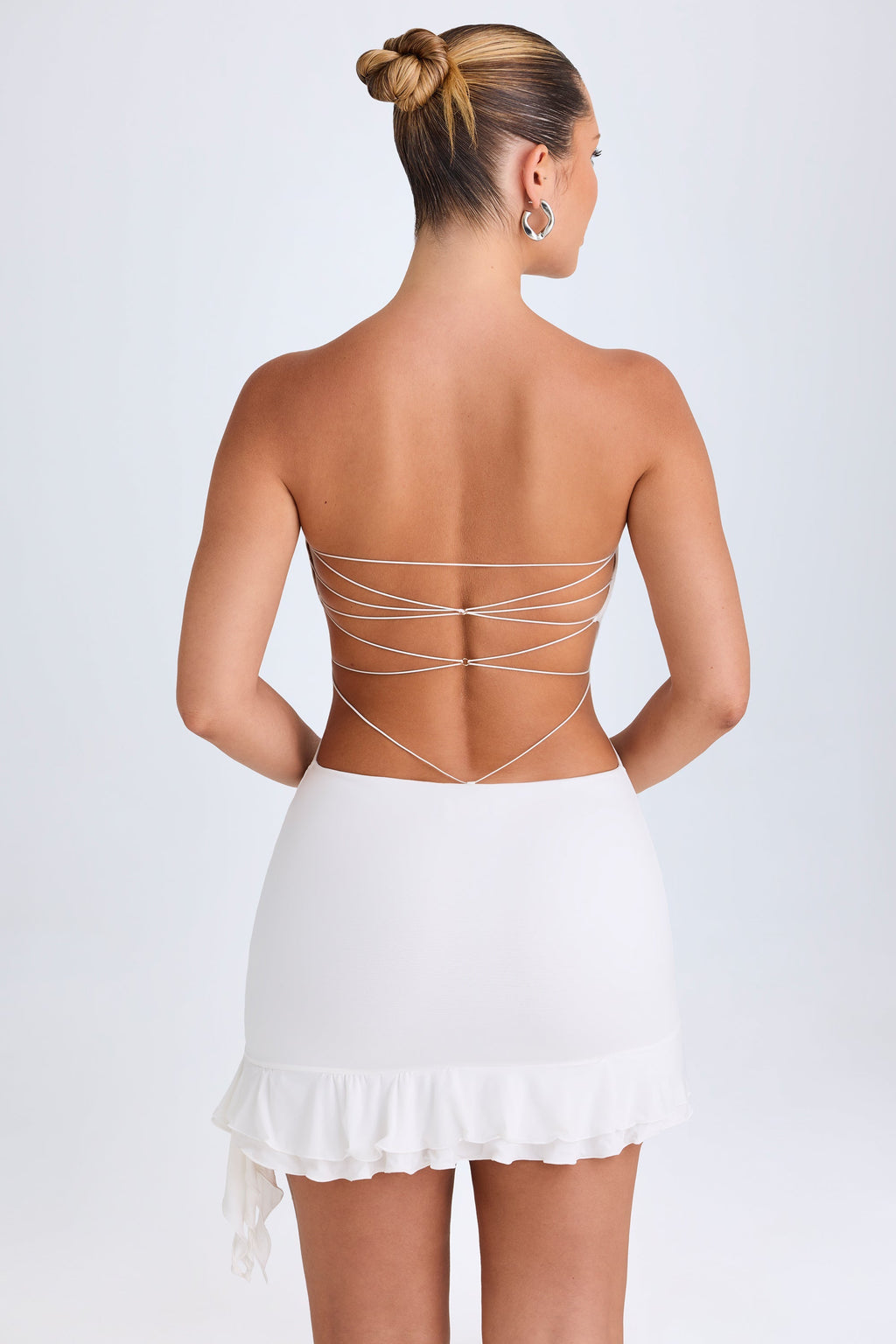 Chic Ruffle-Trim Cut-Out Bandeau Mini Dress in White