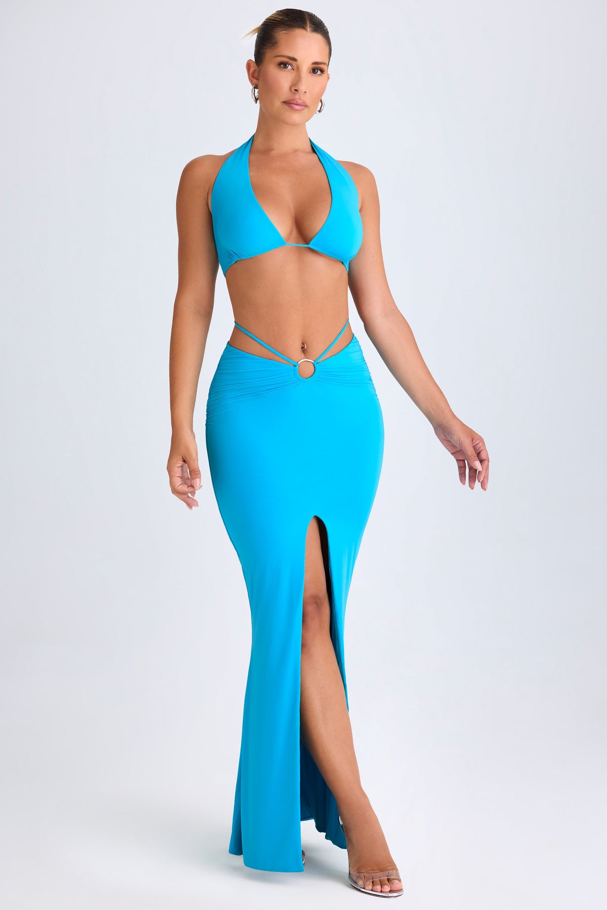 Chic Plunge Hardware-Detail Halterneck Crop Top in Aqua Blue