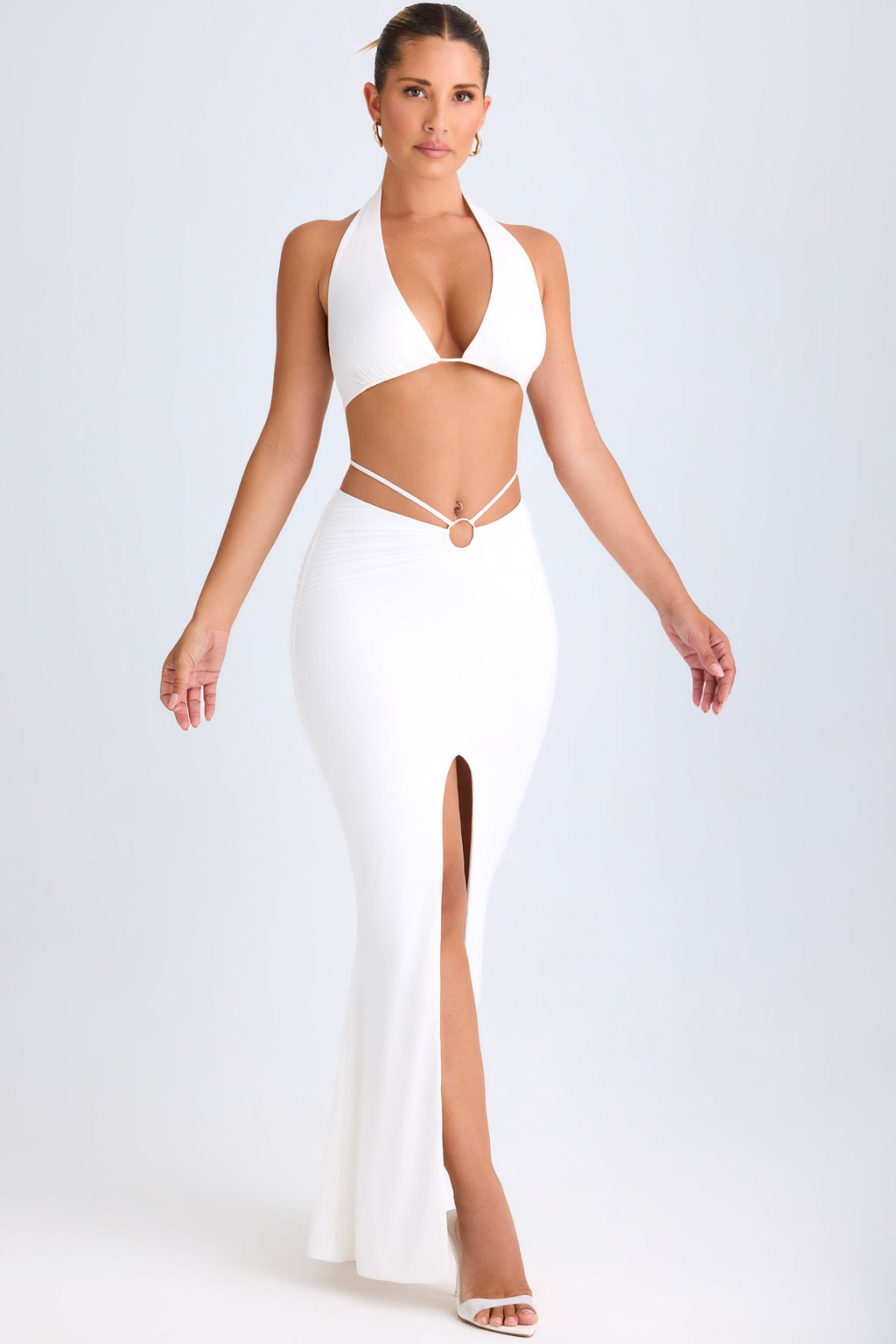 Chic Hardware-Detail Mid-Rise Maxi Skirt in White