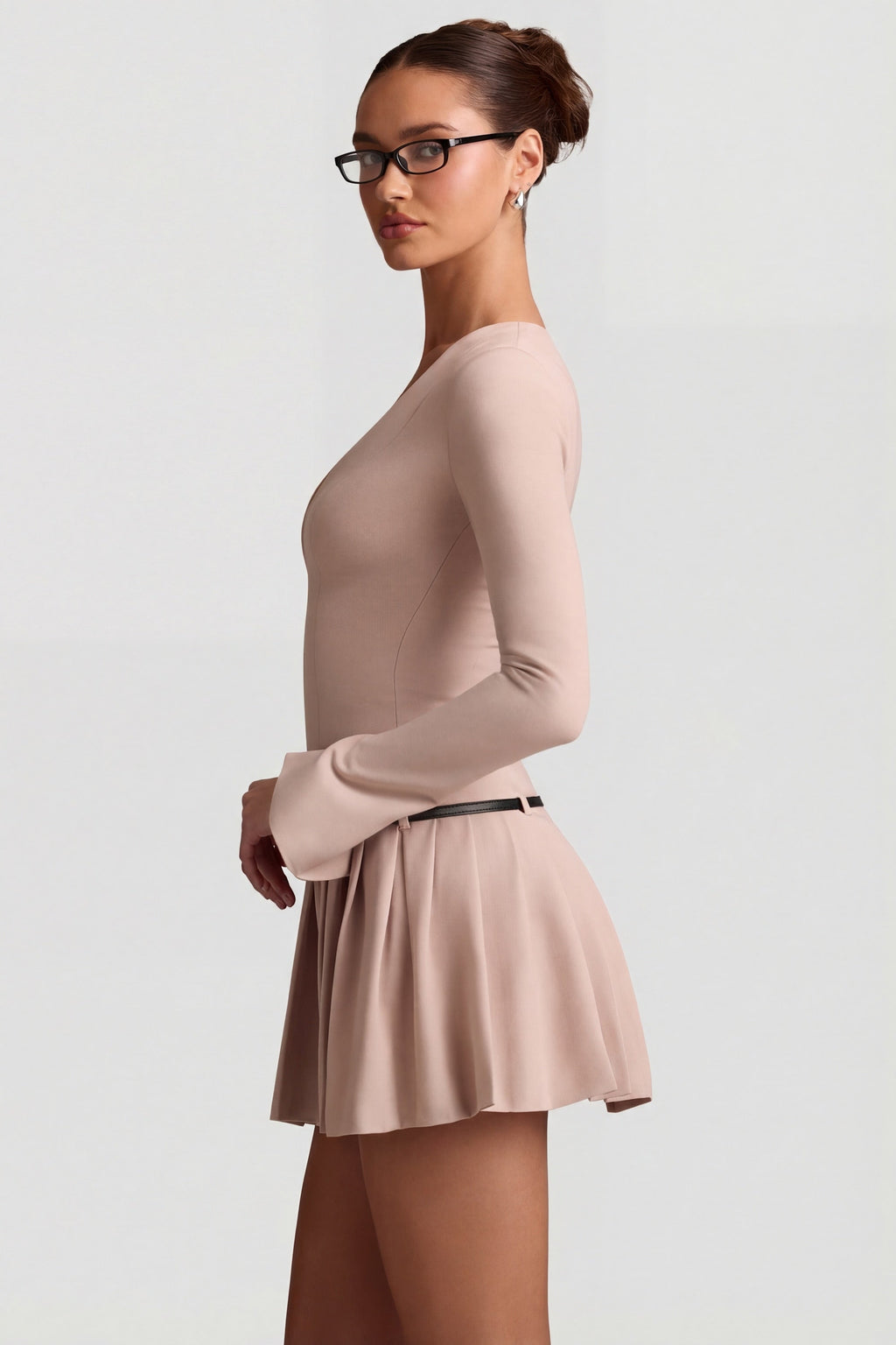 Chic Long-Sleeve Pleated Mini Dress in Mushroom