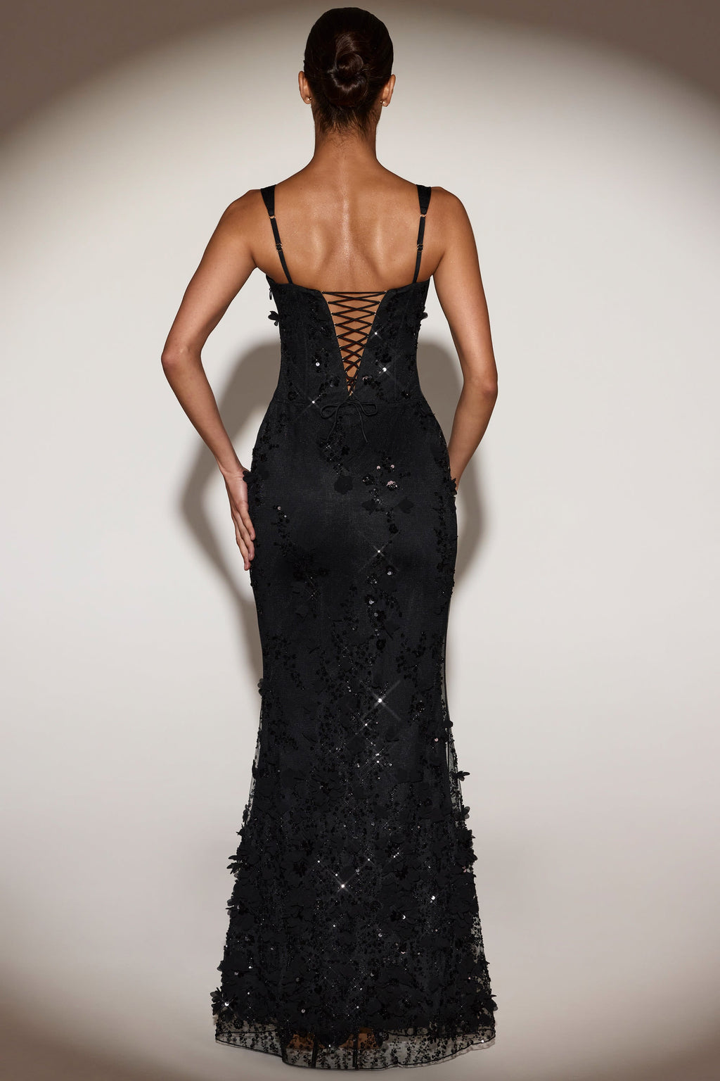 Chic Embellished Appliqué Soft-Scoop Corset Gown in Black