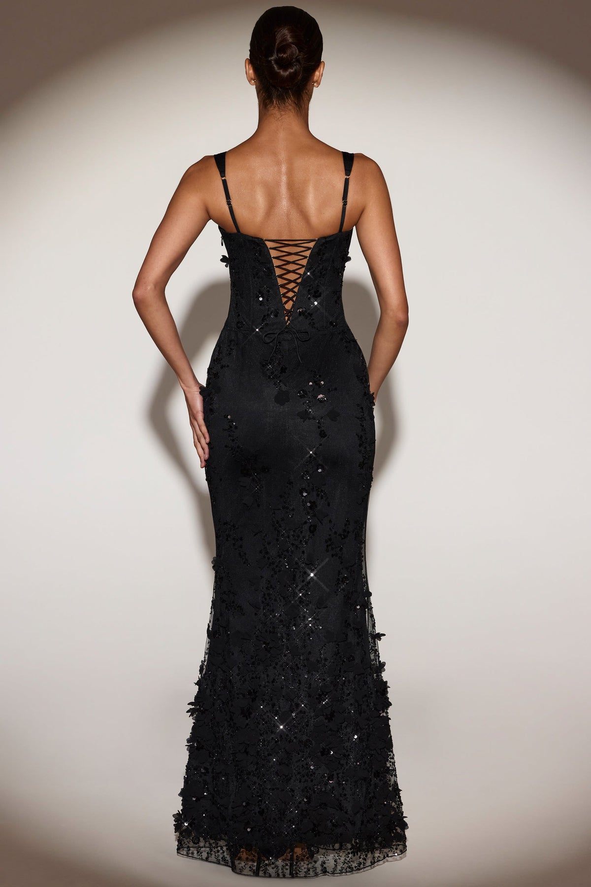 Chic Embellished Appliqué Soft-Scoop Corset Gown in Black