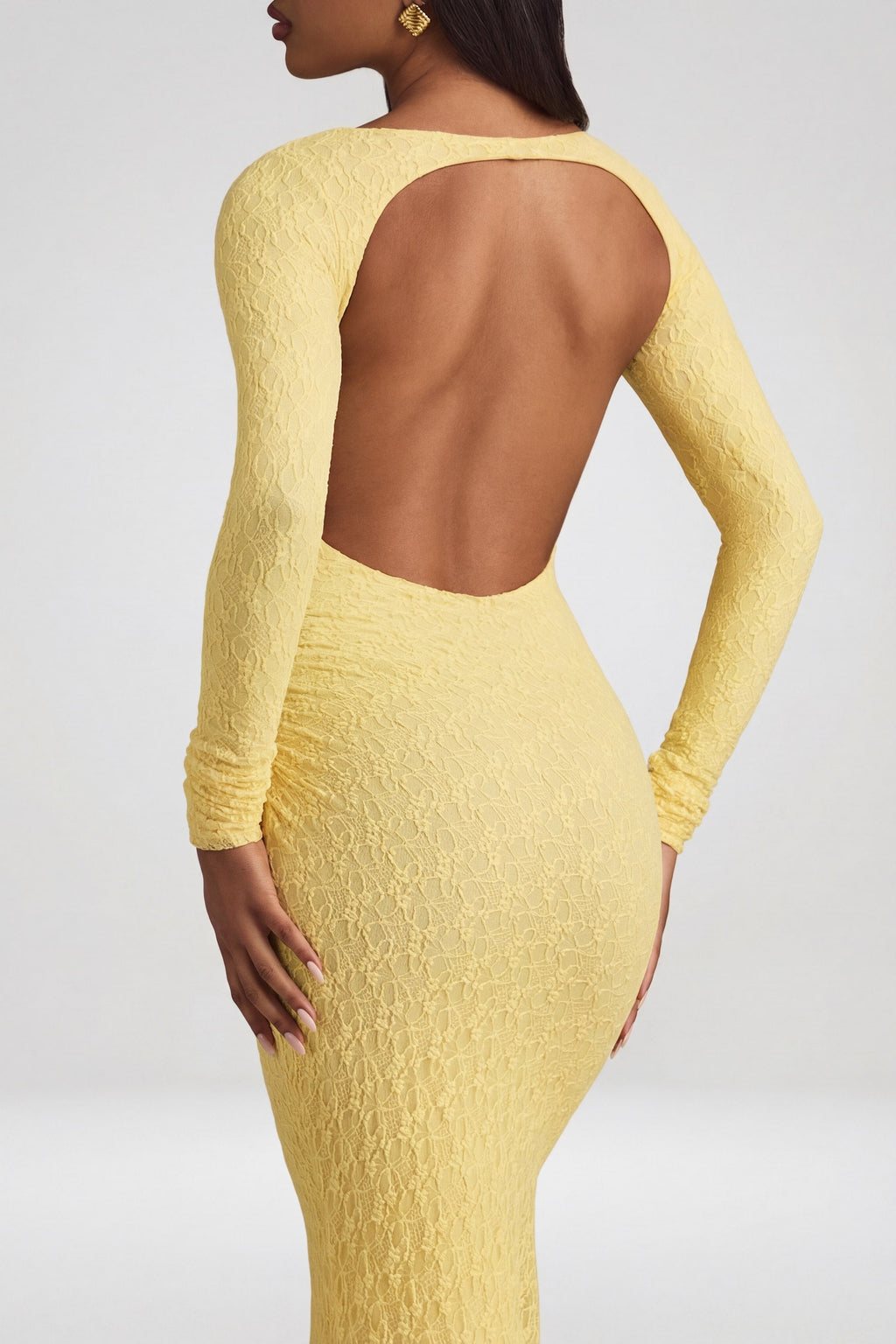 Chic Ruched Backless Lace Maxi Dress in Pastel Yellow