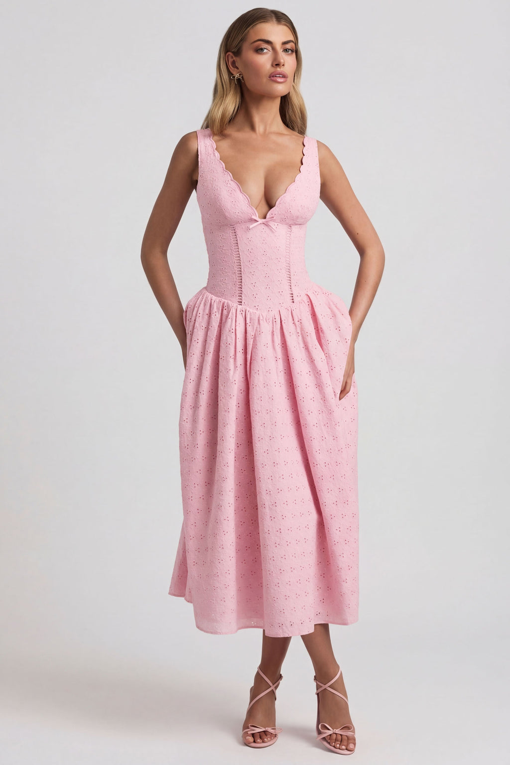 Chic Broderie Anglaise Bow-Detail A-Line Midaxi Dress in Soft Pink