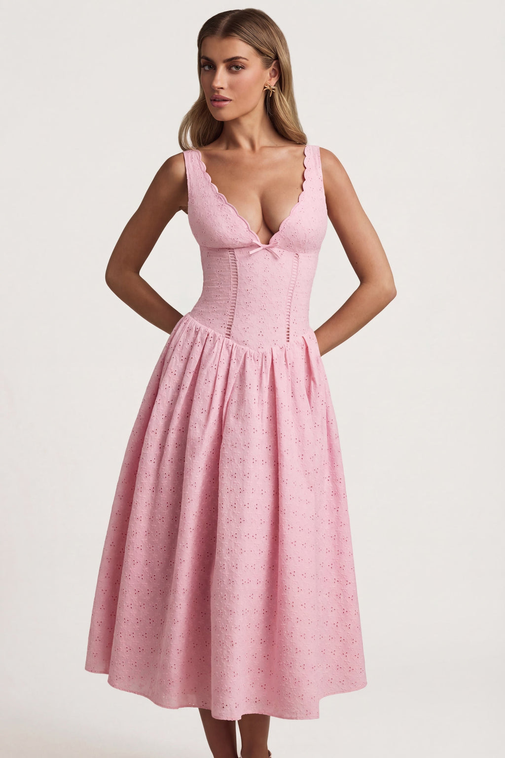 Chic Broderie Anglaise Bow-Detail A-Line Midaxi Dress in Soft Pink