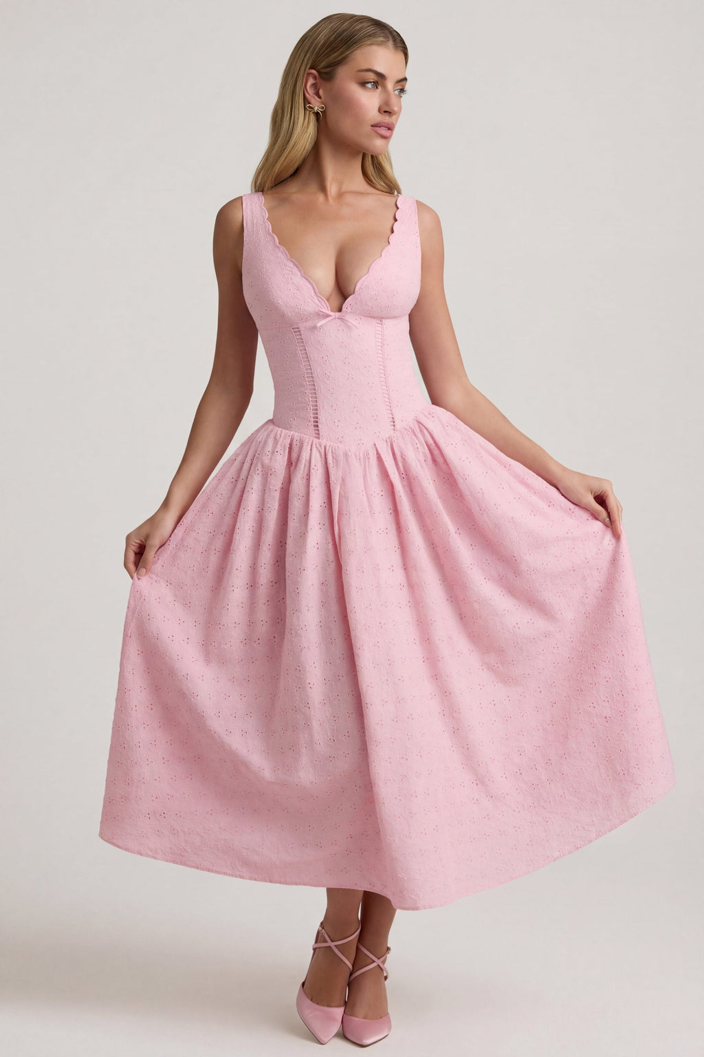 Chic Broderie Anglaise Bow-Detail A-Line Midaxi Dress in Soft Pink