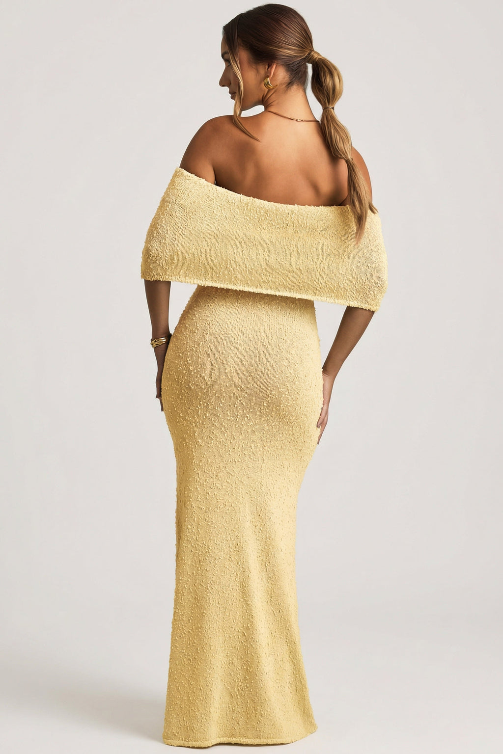 Chic Bouclé Off-Shoulder Maxi Dress in Yellow
