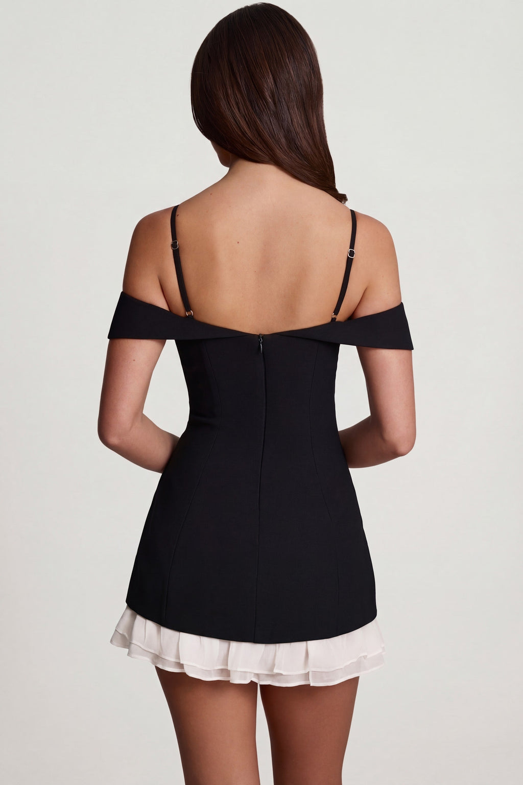 Chic Off-Shoulder Ruffle A-Line Mini Dress in Black