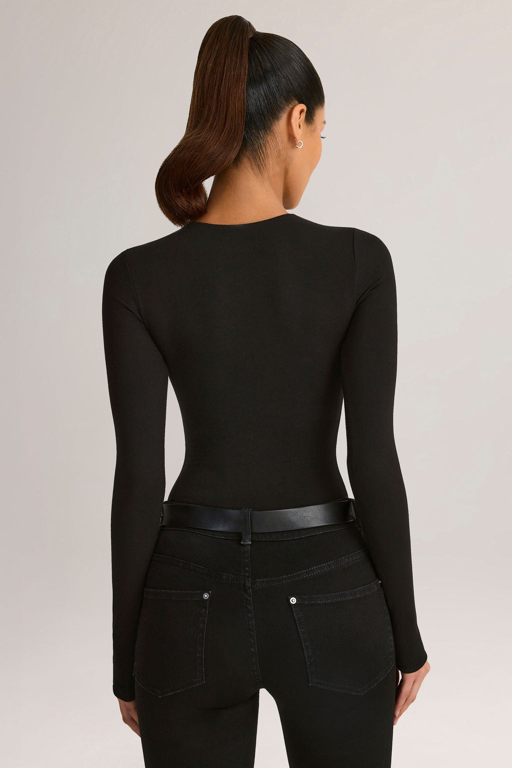 Chic Modal Round-Neck Long-Sleeve Bodysuit in Black