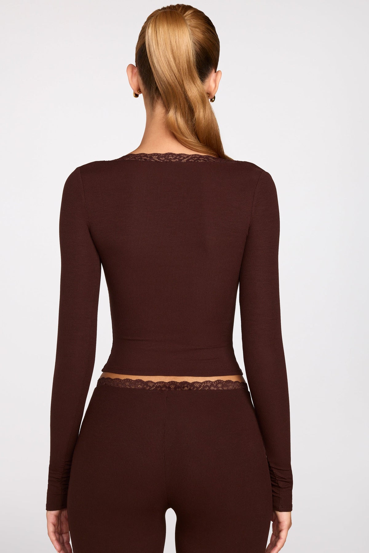 Chic Ribbed Modal Square-Neck Long-Sleeve Top in Chocolate Brown