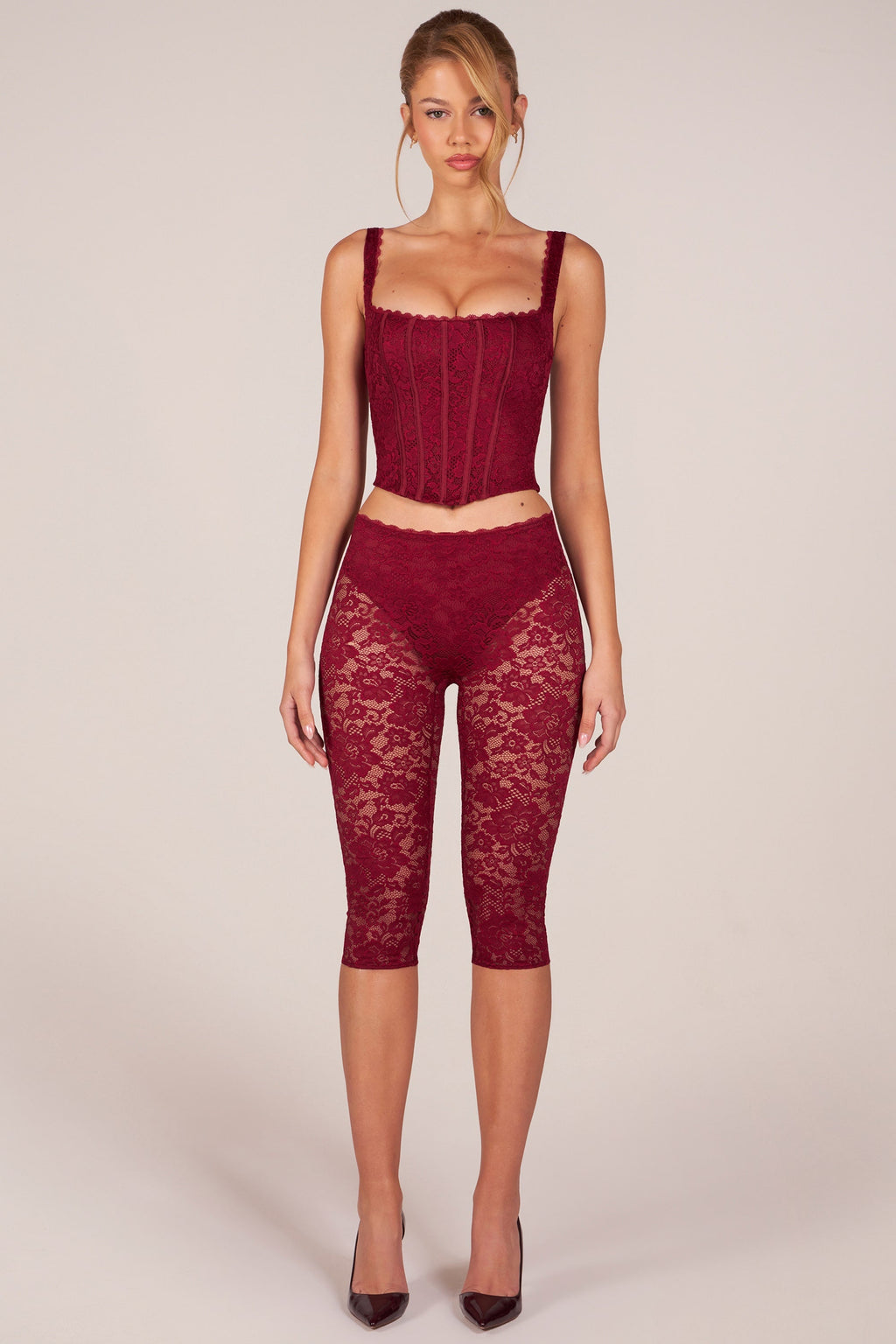 Chic Laced Capri Trousers in Cherry Red