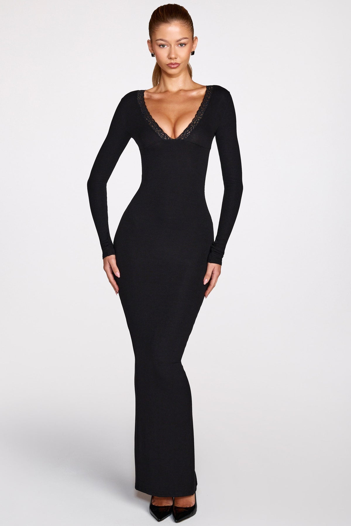 Chic Ribbed Modal Long-Sleeve Plunge Maxi Dress in Black