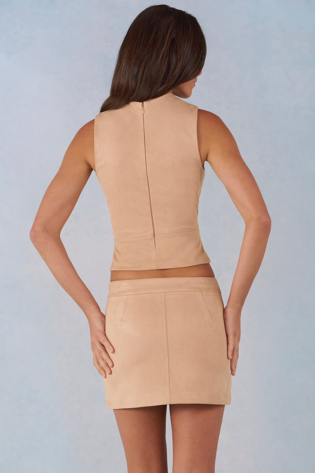 Chic Faux Suede Mid-Rise Mini Skirt in Tan