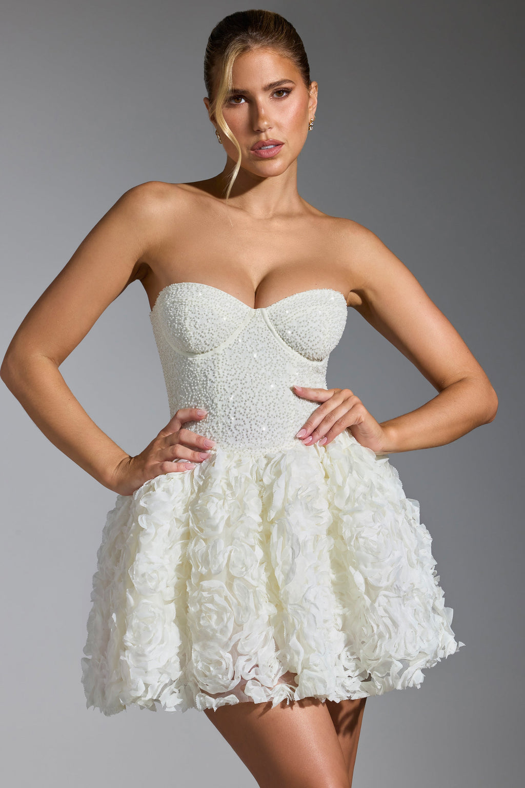 Chic Embellished Floral-Appliqué Lace-Up Mini Dress in White