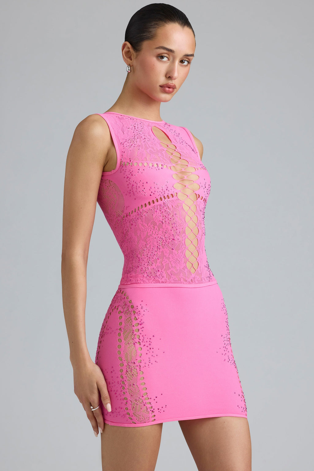 Chic Embellished Mid-Rise Mini Skirt in Bubblegum Pink