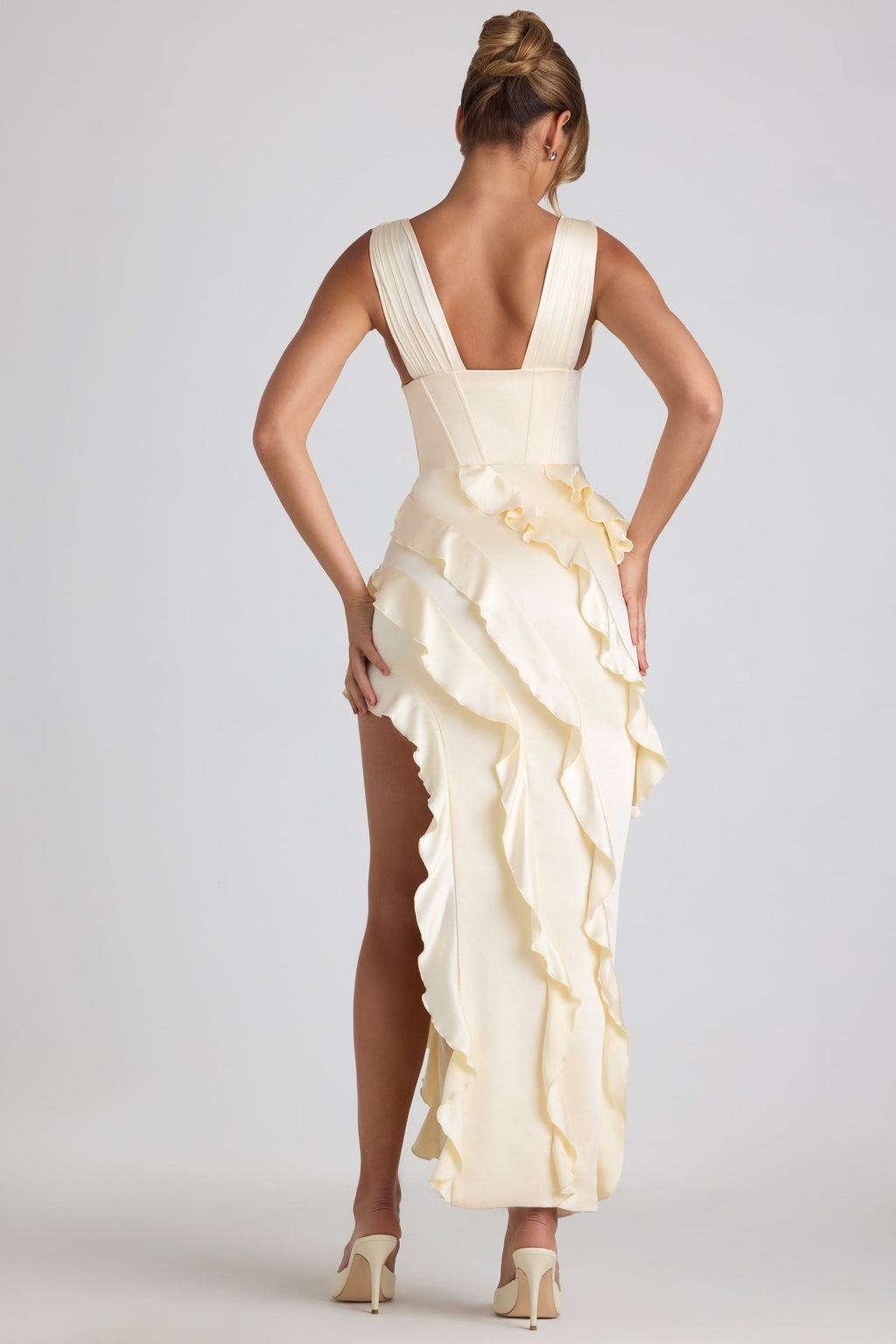 Chic Ruffle-Trim Corset Maxi Dress in Ivory