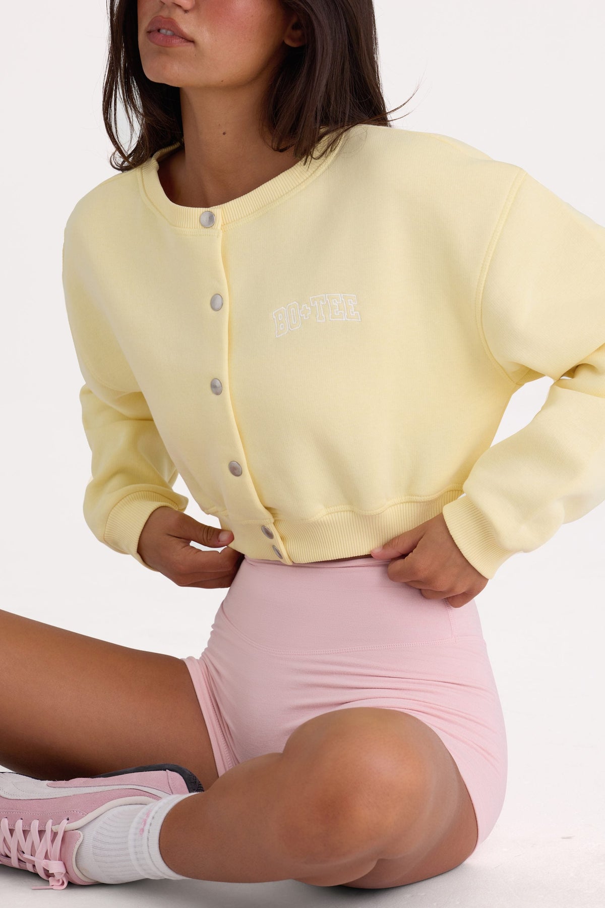 Chic Brushed Jersey Button-Up Cropped Cardigan in Lemon