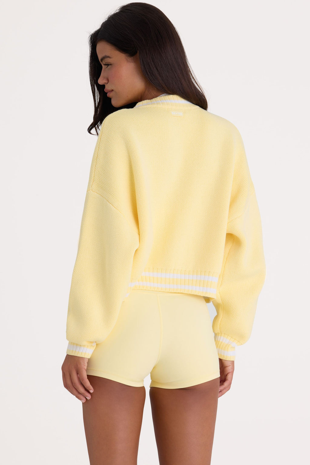 Chic Button-Up Cropped Knit Cardigan in Soft Yellow