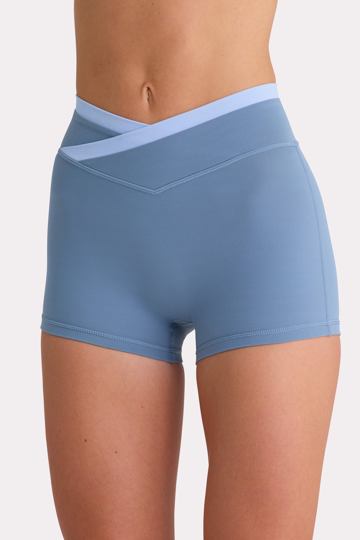 Chic Soft Active Shorts in Marine