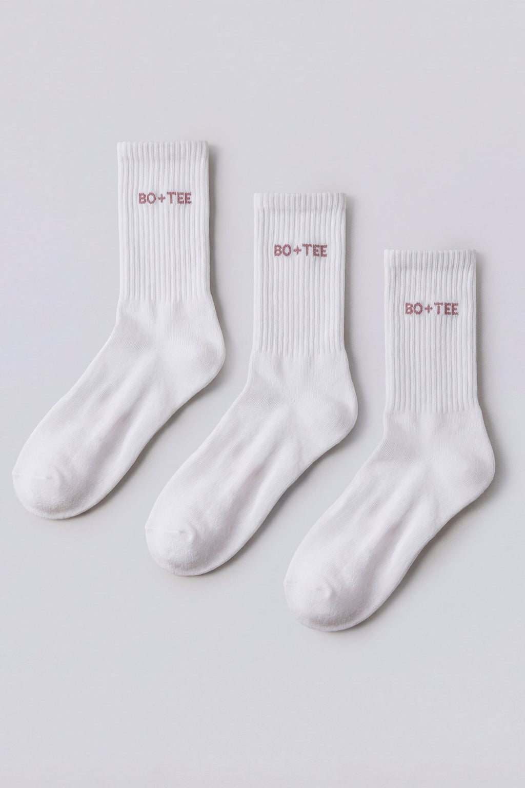 Chic Ribbed Half-Crew 3-Pack Socks in White Pink