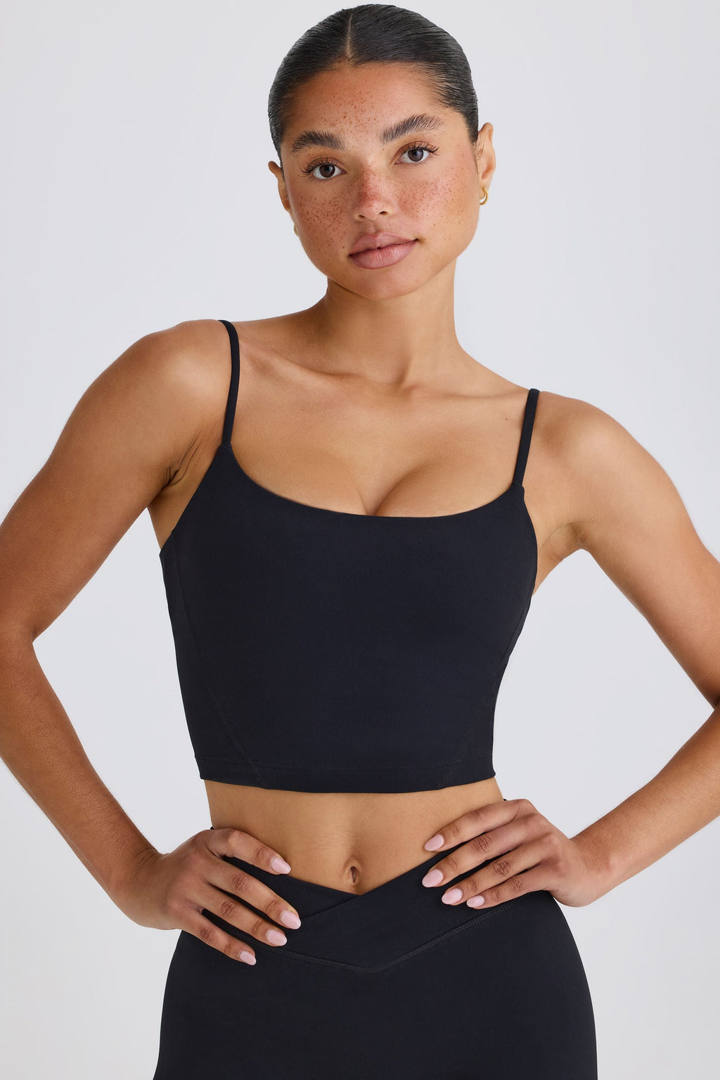 Chic Soft Active Tank Top in Black