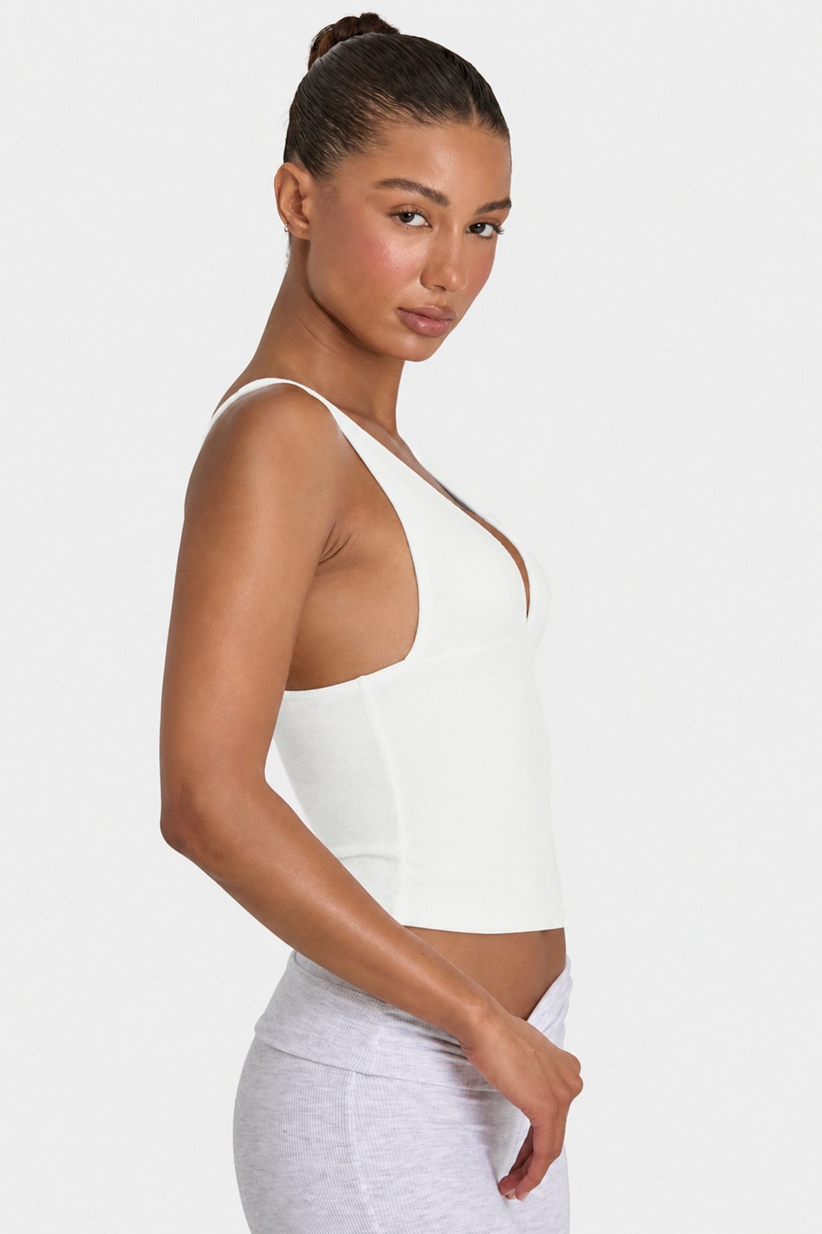 Chic ButterCloud Tank Top in Coconut
