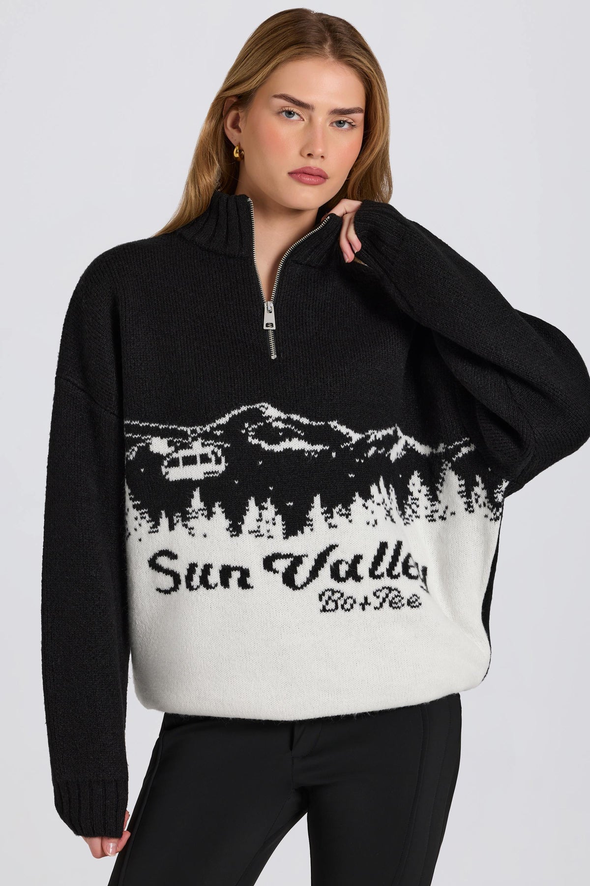 Chic Knit Quarter-Zip Turtleneck Oversized Jumper in Black