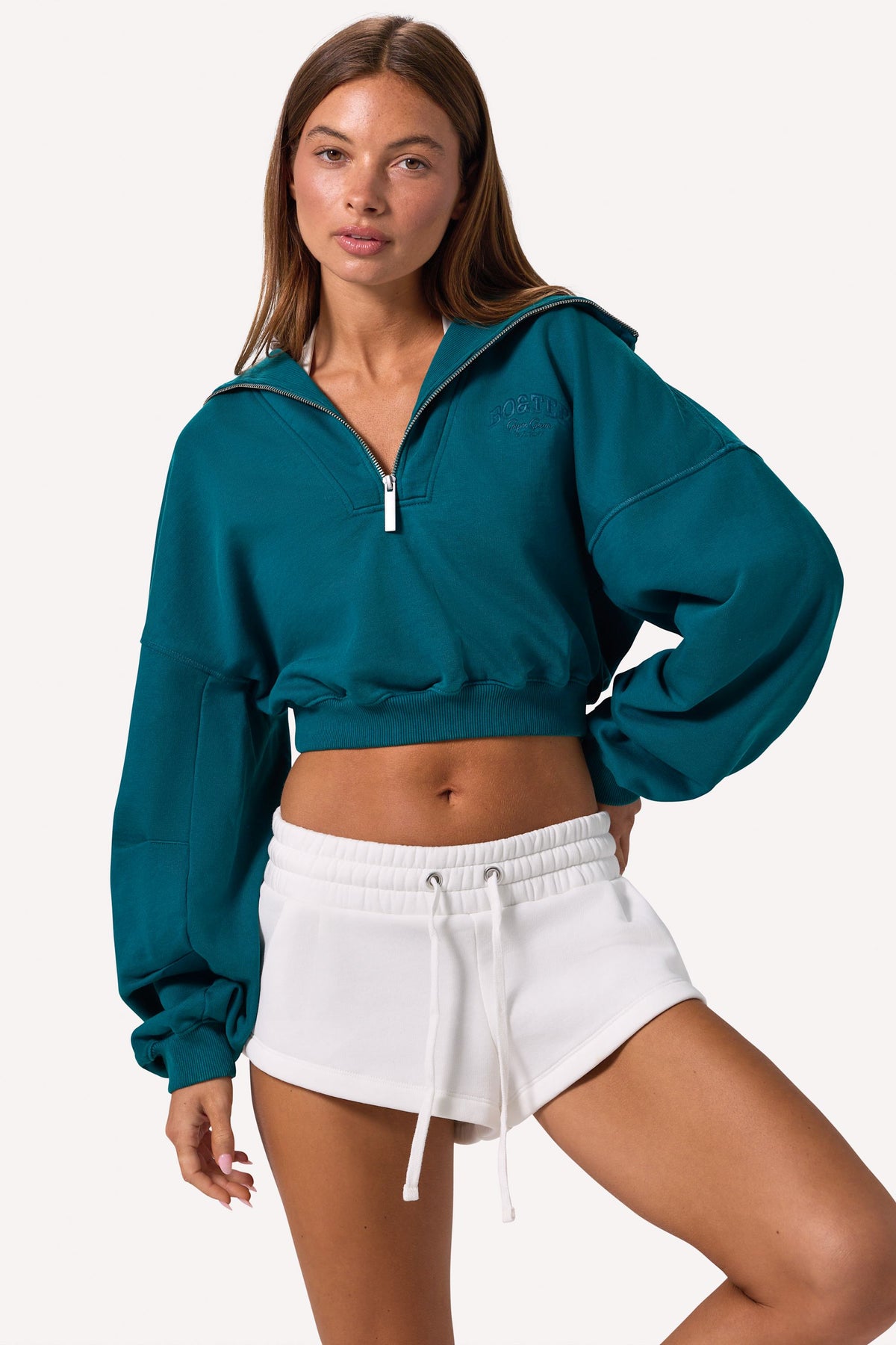 Chic Quarter-Zip Cropped Sweatshirt in Teal
