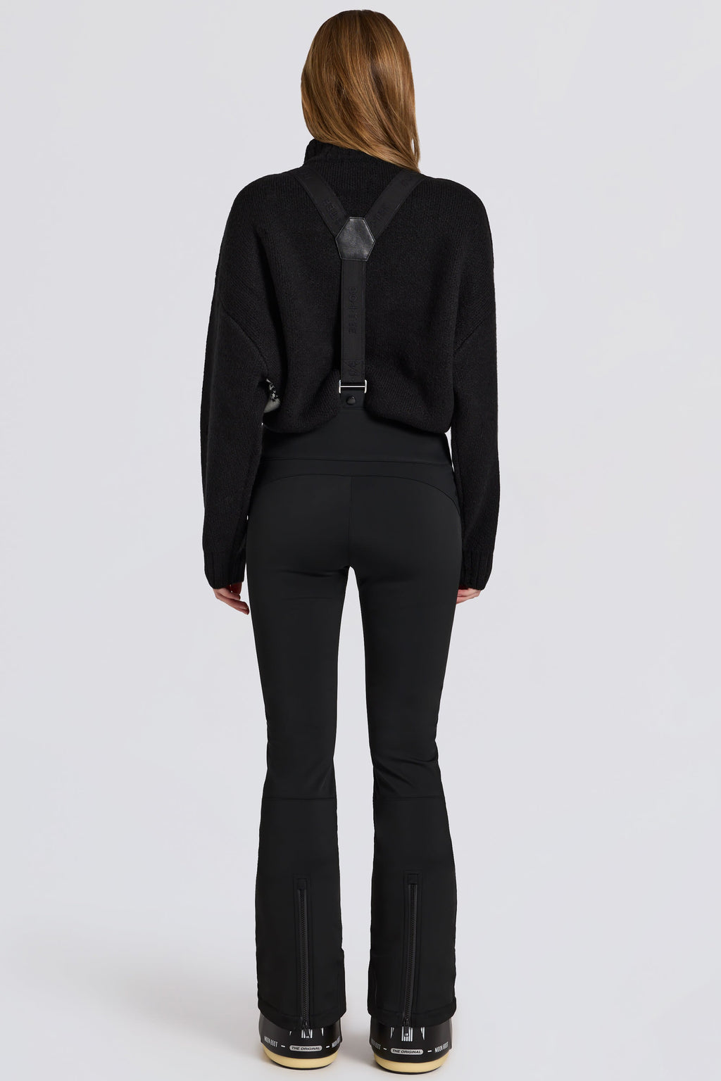 Chic Waterproof High-Rise Salopettes with Suspenders in Black