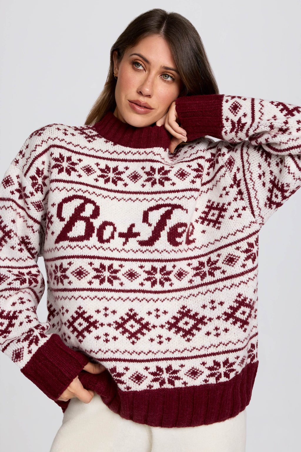 Chic Jacquard-Knit Oversized Jumper in Crimson Red
