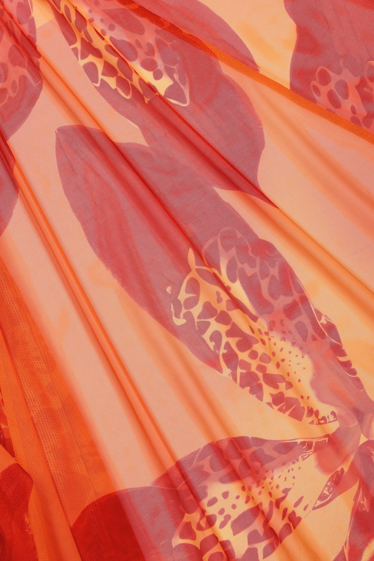 Chic Ruched Hardware-Detail Fishtail Maxi Skirt in Orange Orchid Print