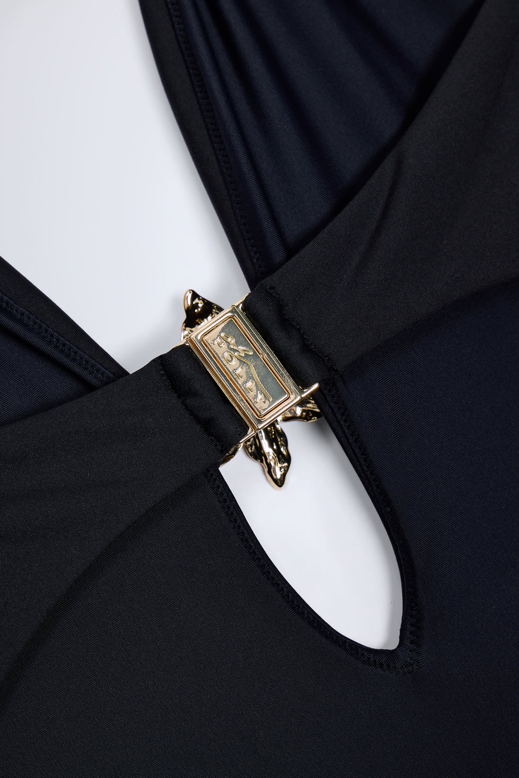 Chic Cut-Out Hardware-Detail Swimsuit in Black