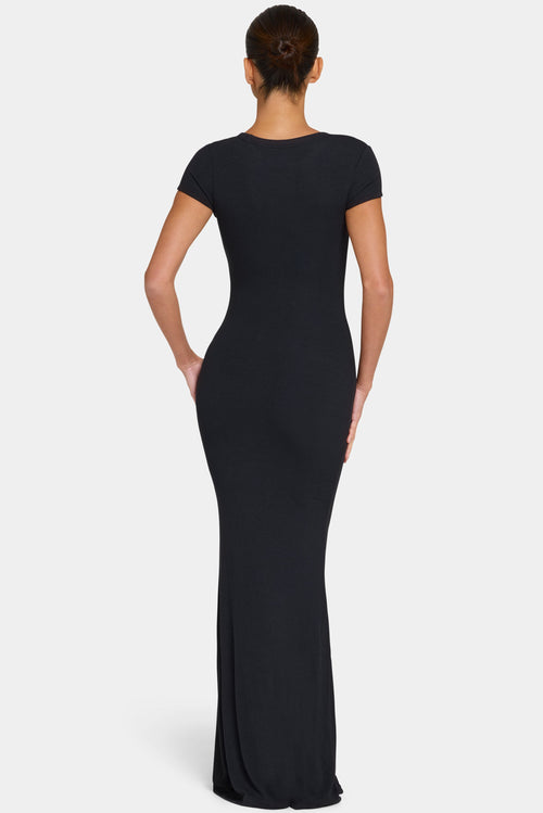 Chic ButterCloud Cap Sleeve Maxi Dress in Black