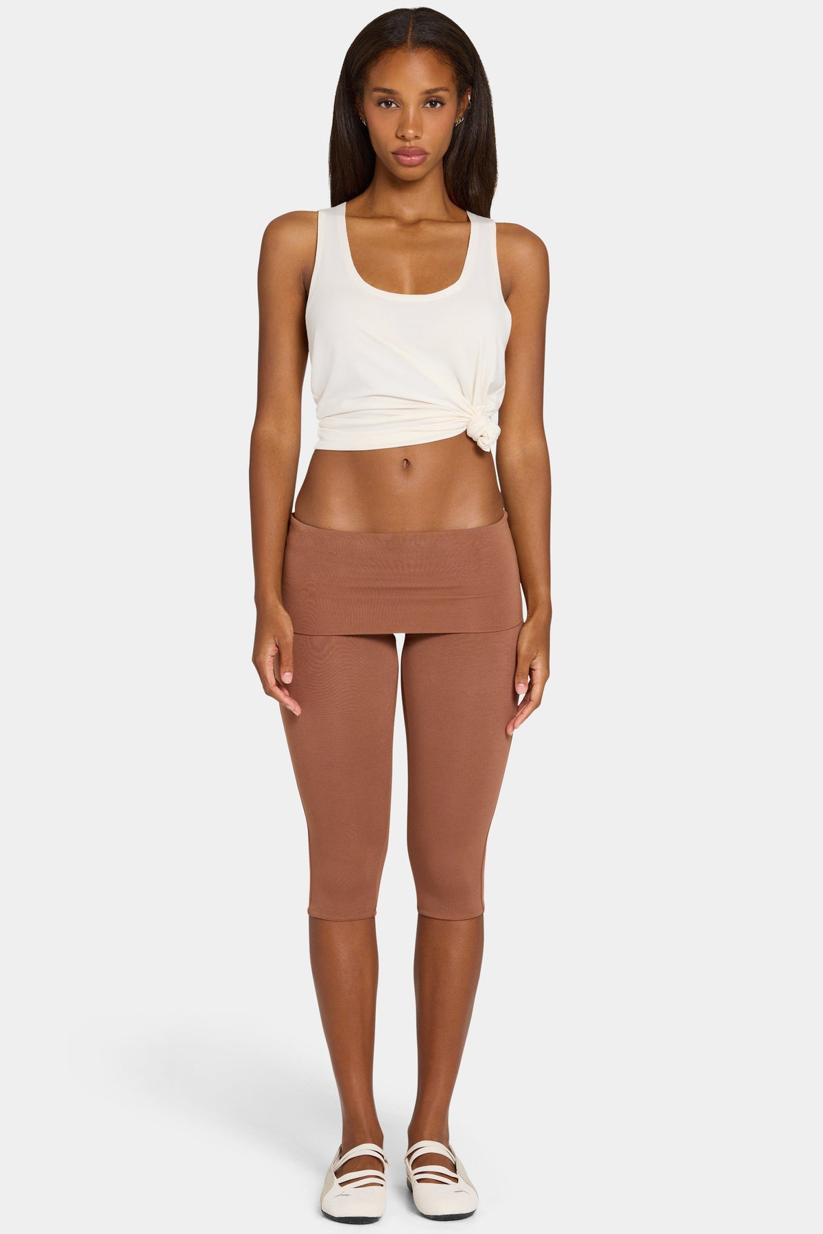 Chic ButterCloud Capri Leggings in Cocoa