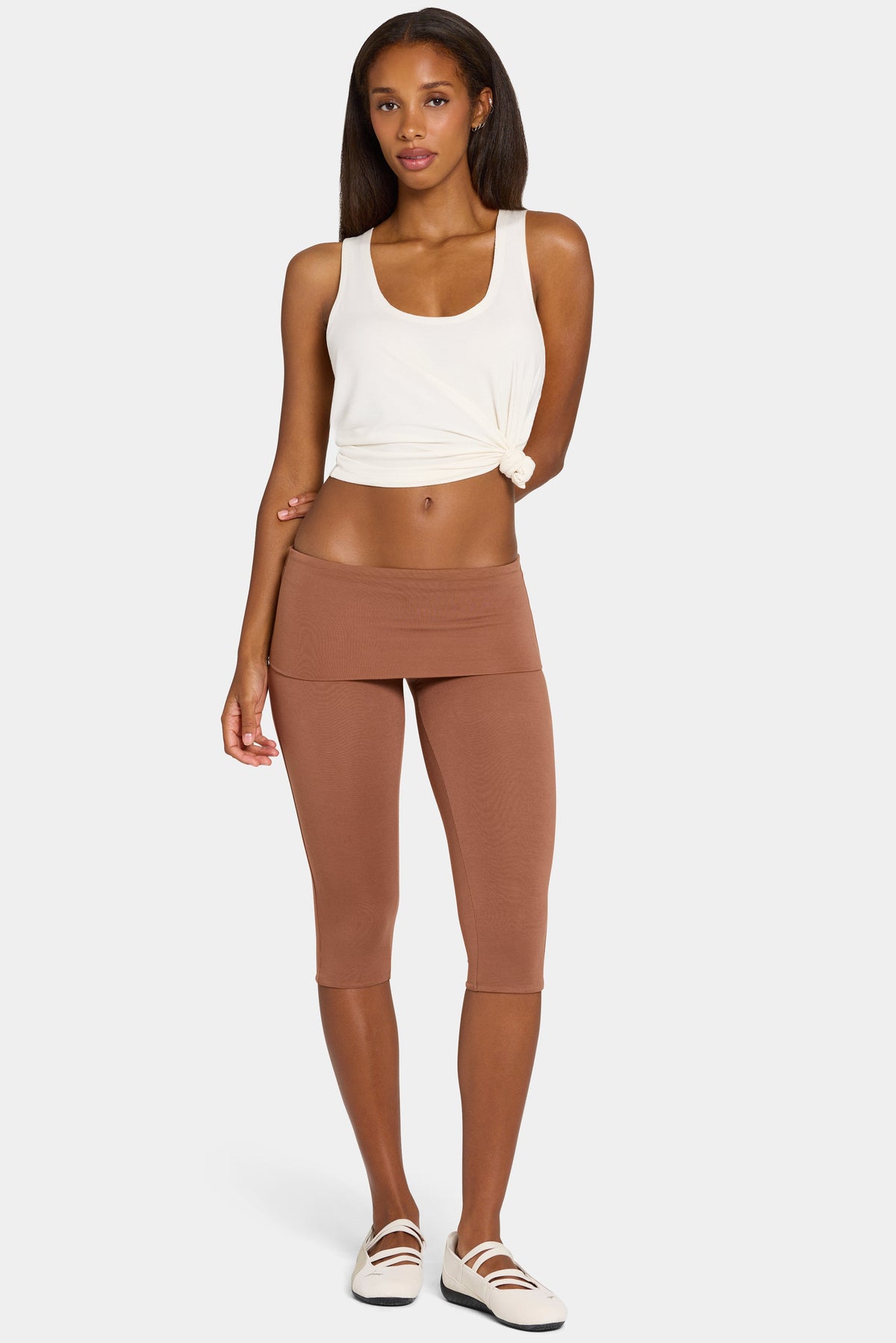 Chic ButterCloud Capri Leggings in Cocoa
