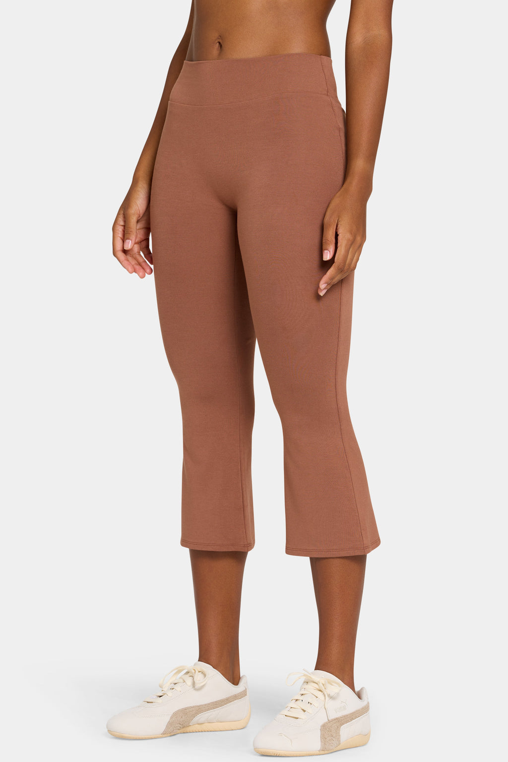 Chic ButterCloud Flared Capri Leggings in Cocoa