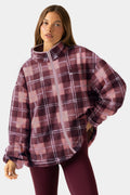 Chic Oversized Zip-Up Fleece in Plum Plaid