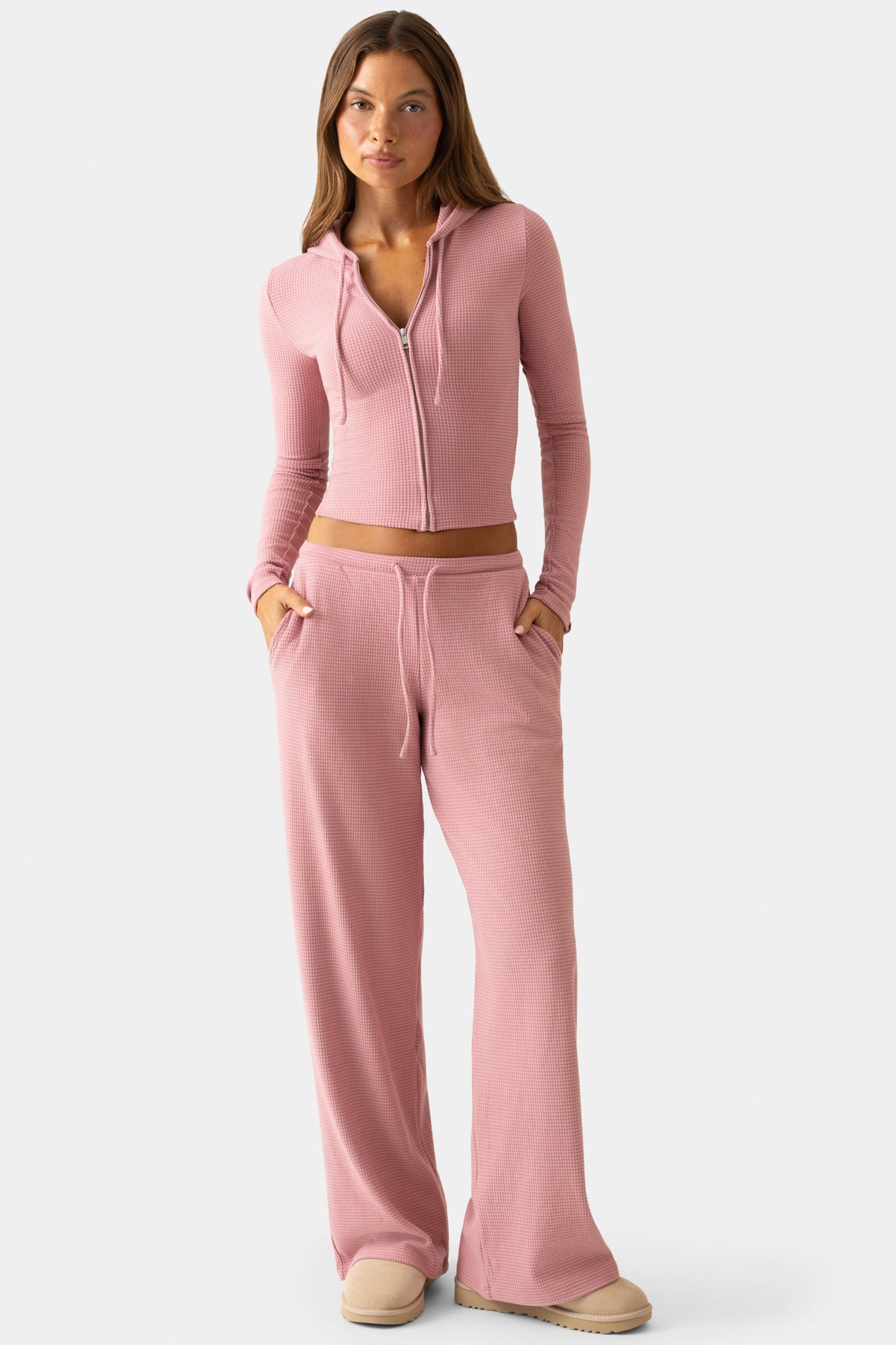 Chic Ribbed Jersey Low-Rise Trousers in Berry