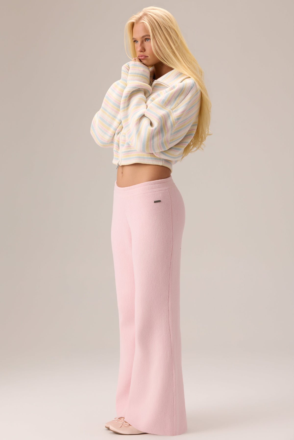 Chic Ribbed Knit Wide-Leg Joggers in Ballet