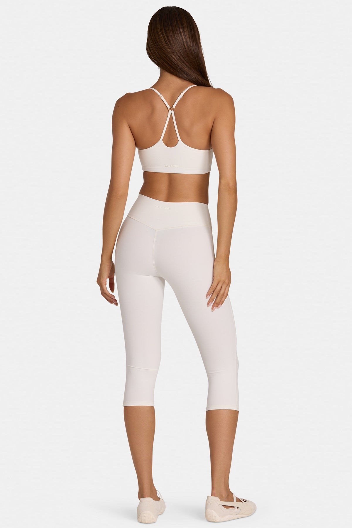 Chic Soft Active Capri Leggings in Coconut