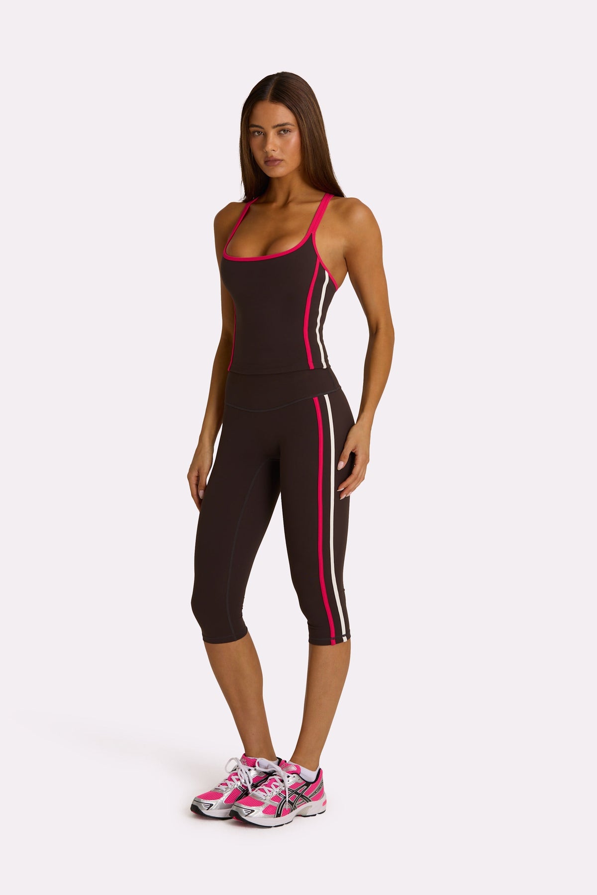 Chic Soft Active Capri Leggings in Truffle