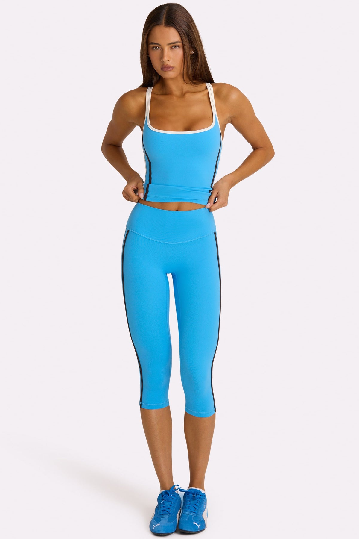 Chic Soft Active Capri Leggings in Electric Blue