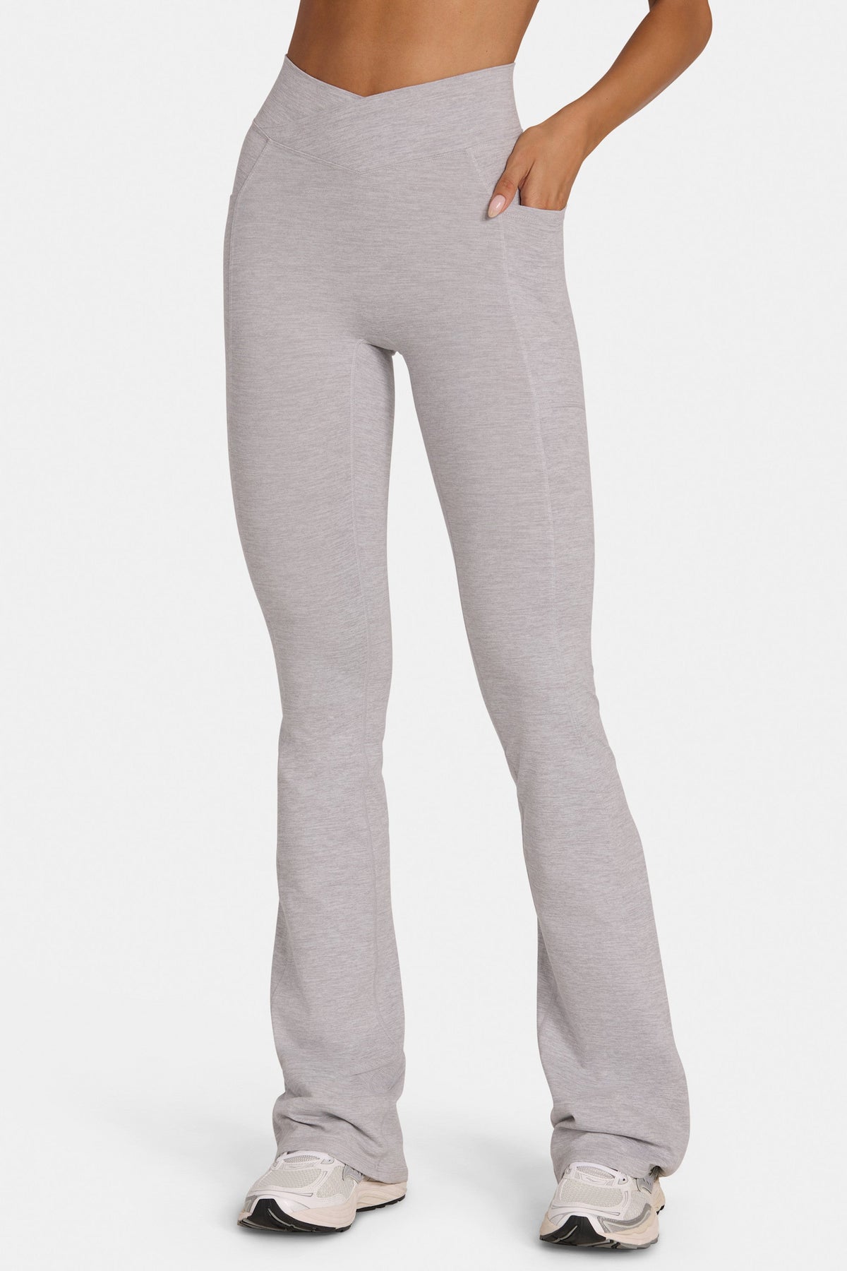 Chic Soft Active V-Waist Flared Leggings in Grey Marl