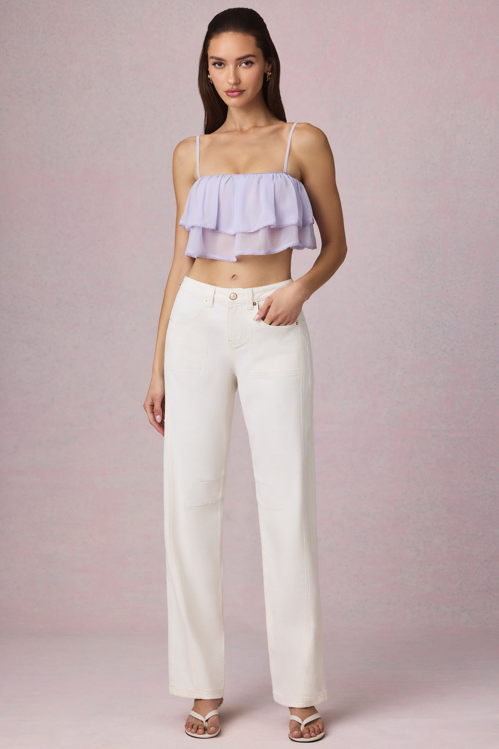 Chic Mid-Rise Barrel-Leg Jeans in Ecru Wash