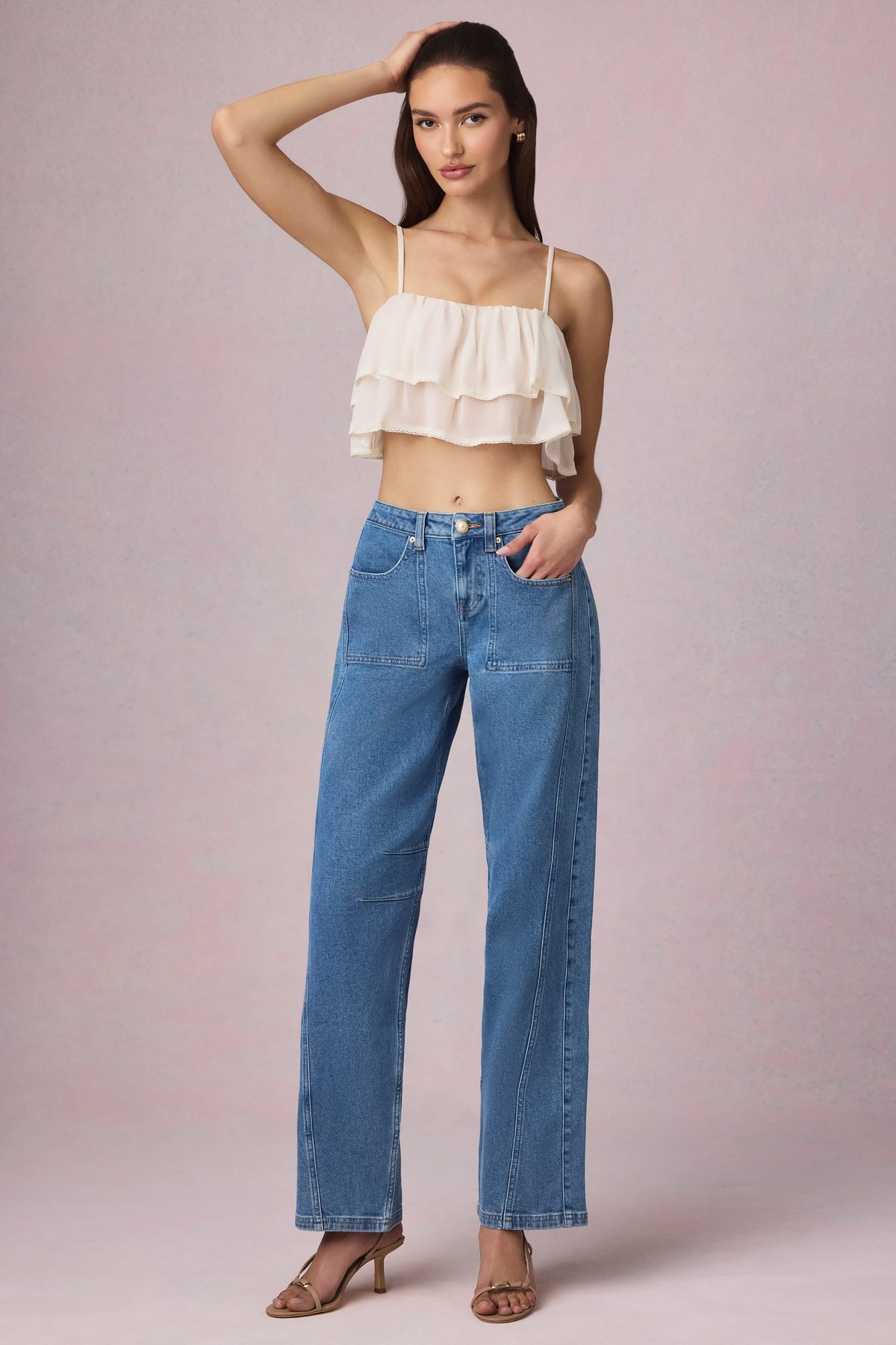 Chic Mid-Rise Barrel-Leg Jeans in Mid-Blue Wash
