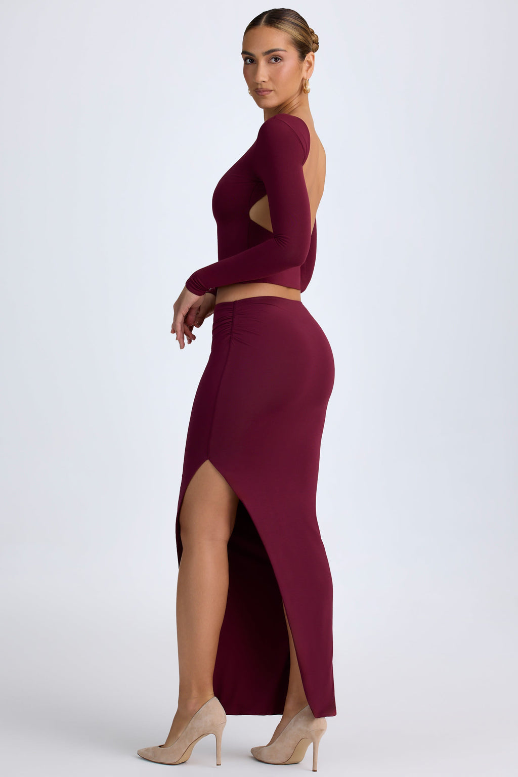 Chic Modal Low-Rise Maxi Skirt in Wine Red