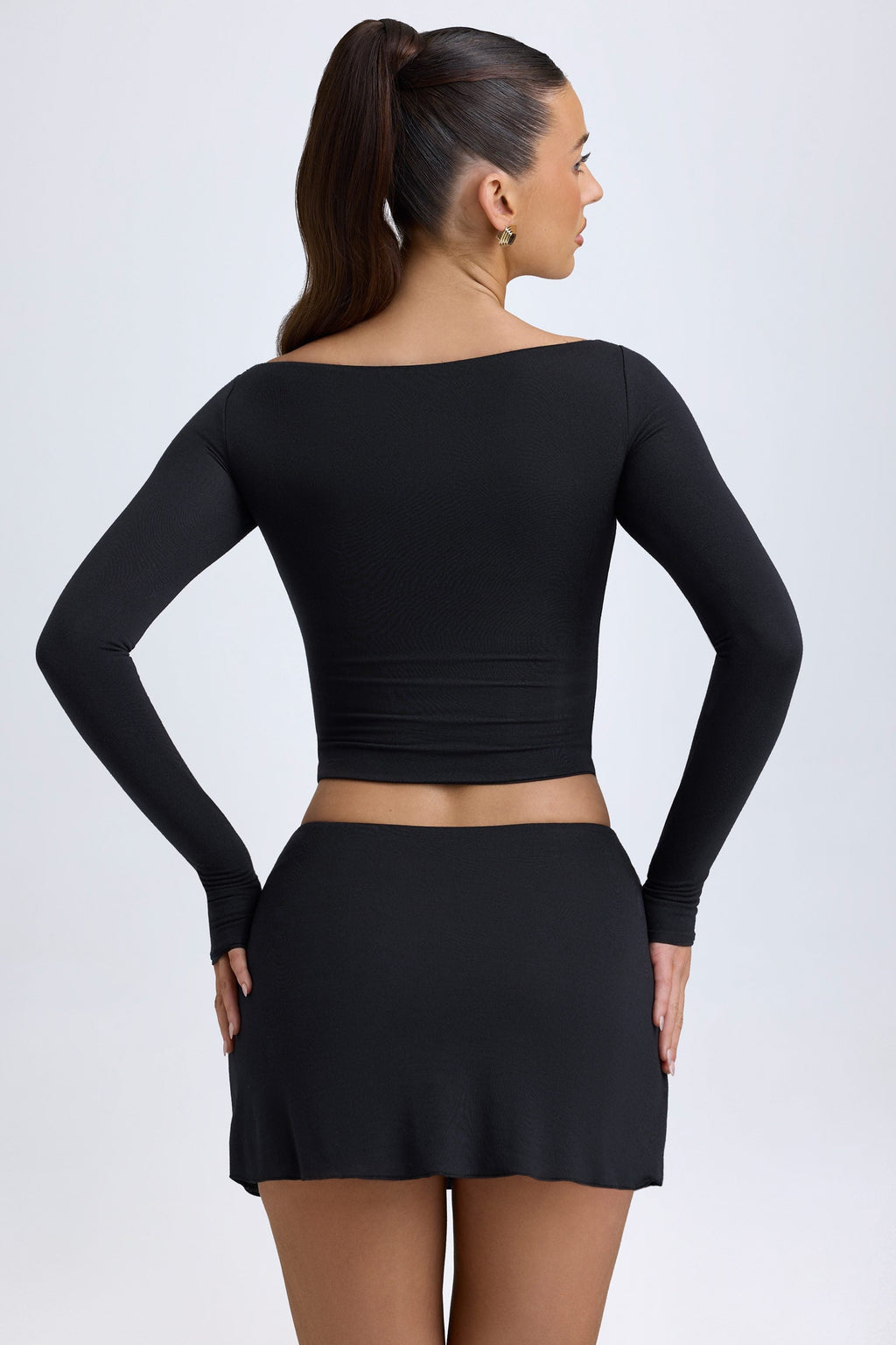 Chic Modal Button-Detail Low-Rise Mini Skirt in Black