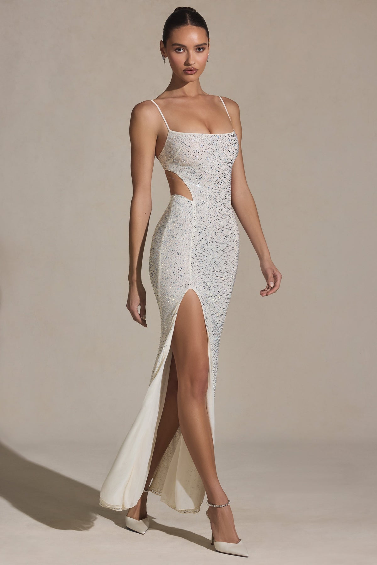 Chic Embellished Cut-Out Fishtail Maxi Dress in White