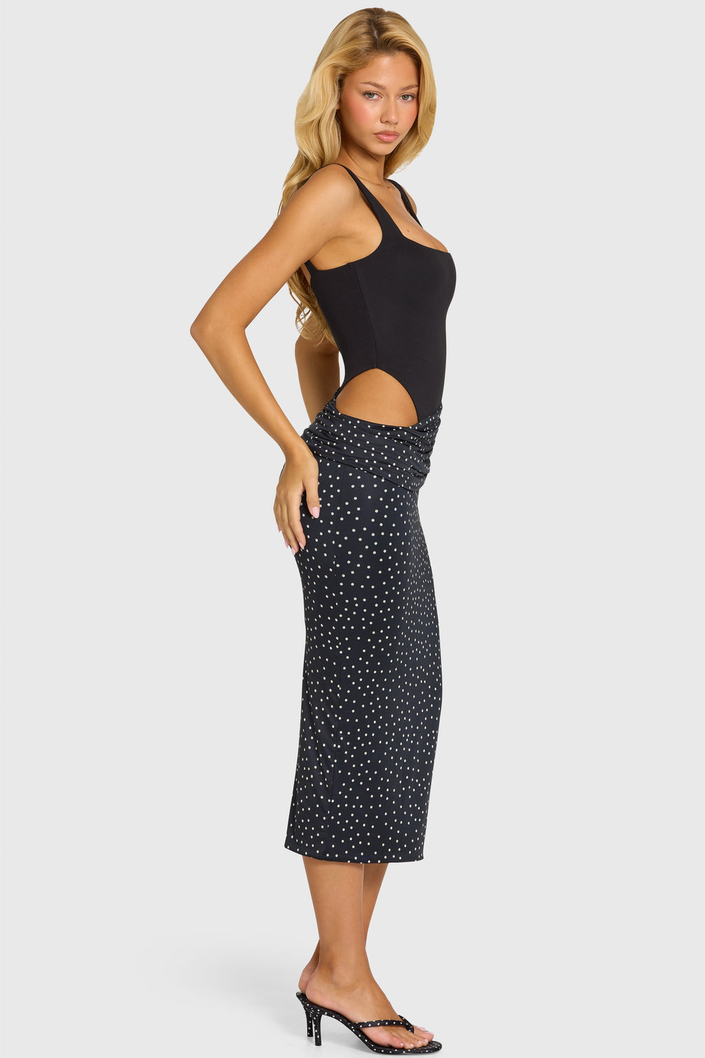 Chic Bodice Draped Midi Dress in Black