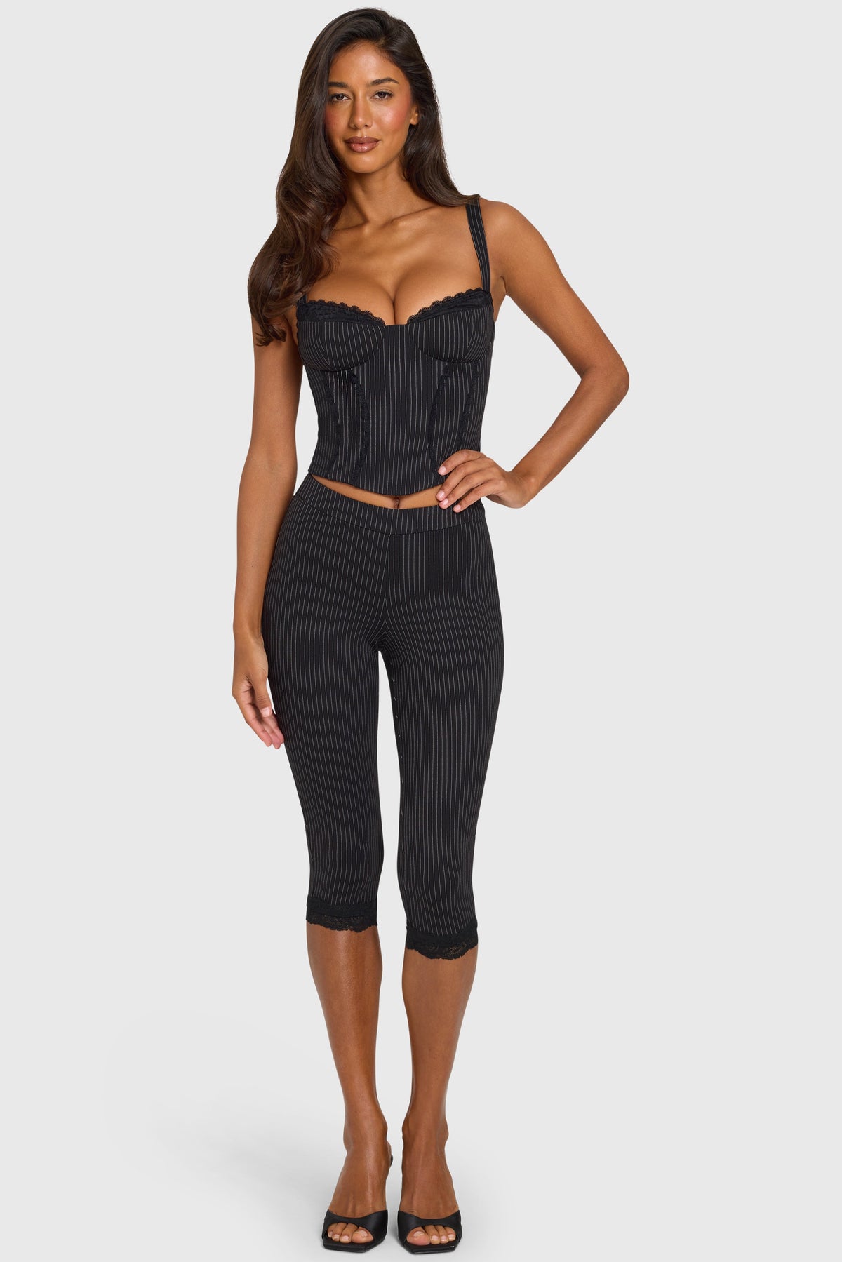 Chic Ponte Capri Leggings in Black Pinstripe